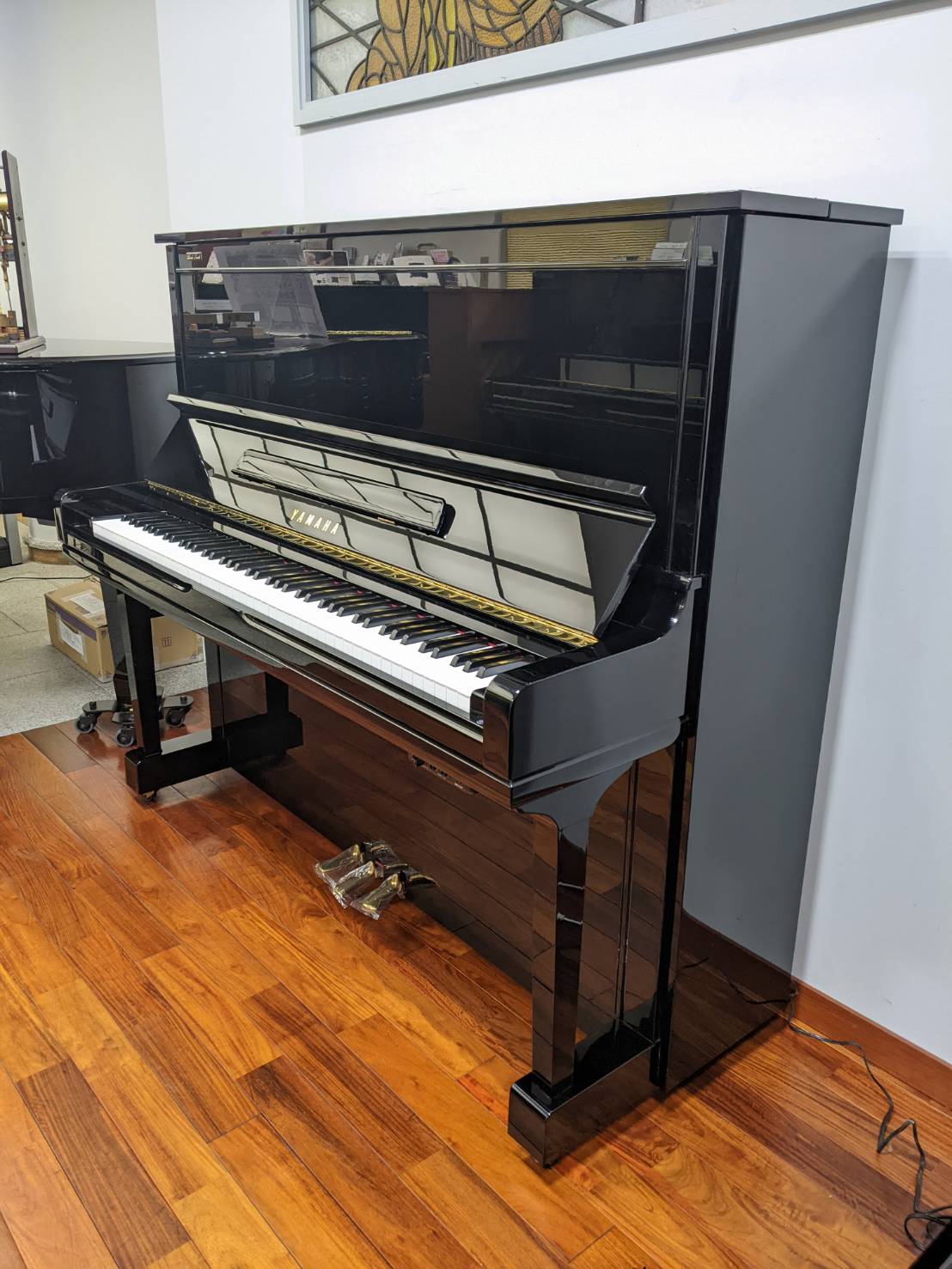 YAMAHA 　アップライトピアノ　U300