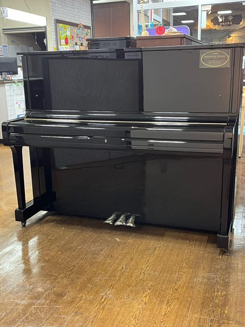 YAMAHA　リニューアルピアノ　U1A